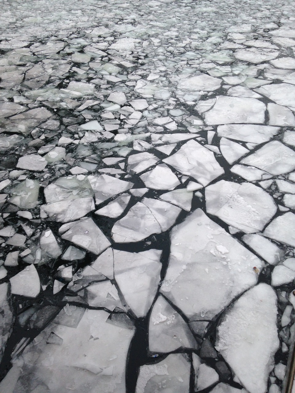 ice-836911_1280
